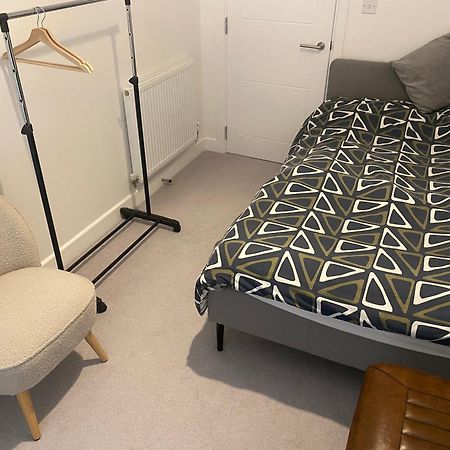 Small Double Room To Rent Нюхейвън Екстериор снимка