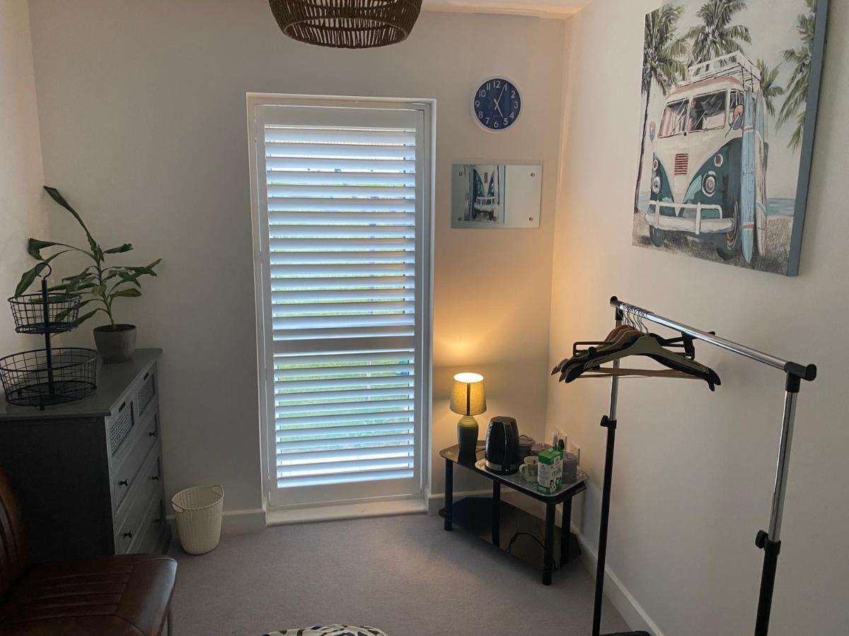 Small Double Room To Rent Нюхейвън Екстериор снимка